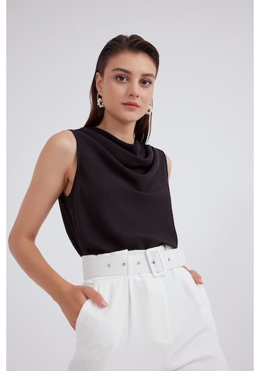 Sateen 580-1039 Siyah Kadın Degaje Yaka Kolsuz Bluz 36-42