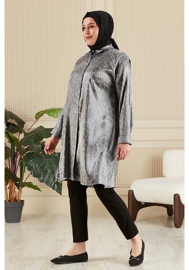 Kadın Tesettür Büyük Beden Leopar Desenli Uzun Gömlek Tunik 001