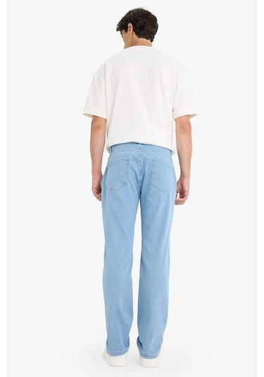 Defacto Sergio Regular Fit Normal Bel Boru Paça Jean Pantolon F5646ax25aunm39 Mavi Defacto Sergio Regular Fit Normal Bel Boru Paça Jean Pantolon F5646ax25aunm39 Mavi