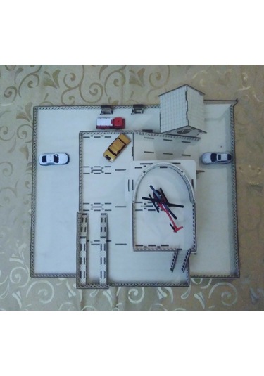 Ahşap 3 Katlı Otopark ve Gaz İstasyonu Beyaz