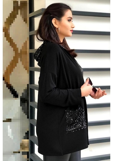 Kapüşonu Ve Cebi Pul Hırka Siyah