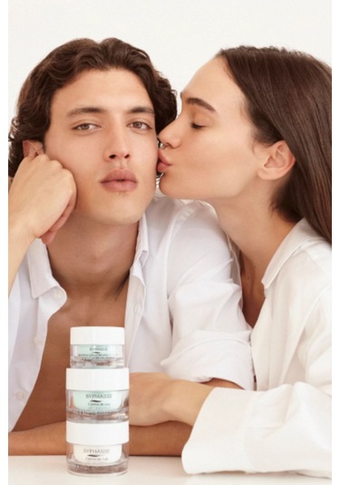 Byphasse Koenzim Q10 Hyaluronik Asit İçerikli Yaşlanma Karşıtı Gece Kremi 50 ML