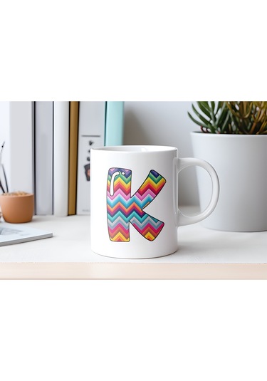 K Harfi Renkli Zigzag Desenli Kupa Bardak - Afrika Tarz Etnik Tasarım Kupa - Kişiye Özel Beyaz