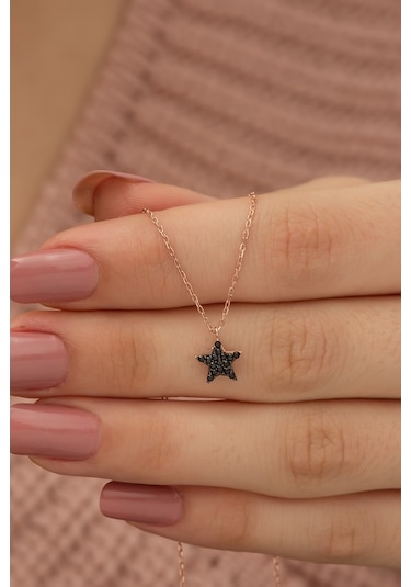 925 Ayar Minik Siyah Yıldız Kadın Gümüş Kolye