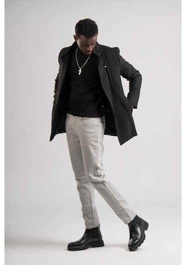 Slimfit Hakim Yaka Düğme Kapamalı Yan Cepli Astarlı Tek Yırtmaçlı Yünlü Kaşe Kaban Siyah