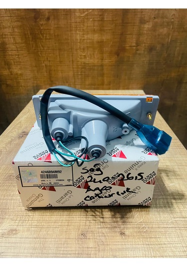 Massey Ferguson 240 Agco-2615 Arka Çamurluk Ön Sinyal Lambası Sağ