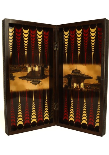 Yenigün Üsküdar Üçüncü Ahmet Çeşmesi Resimli Tavla