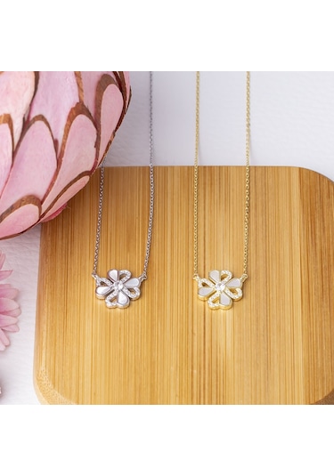 Yonca Model Sedef Zirkon Taşlı 925 Ayar Gümüş Kadın Kolye Gümüş - Rodyum