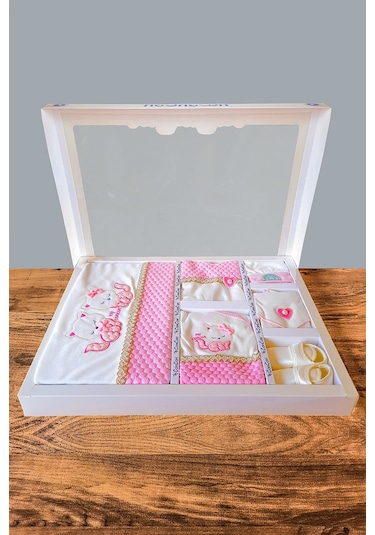 10 Parça Pembe Kedili Hastane Çıkışı Ve 4 Parça Bebek Bornoz Seti Pembe