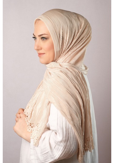 Bej Pratik Hazır Geçmeli Tesettür Eşarp Fukuro Piliseli Çiçek Desenli Lazer Kesim 1819 12