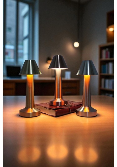 Mıknatıslı Pervaneli Ayarlanabilir Masa Lambası Çok Renkli