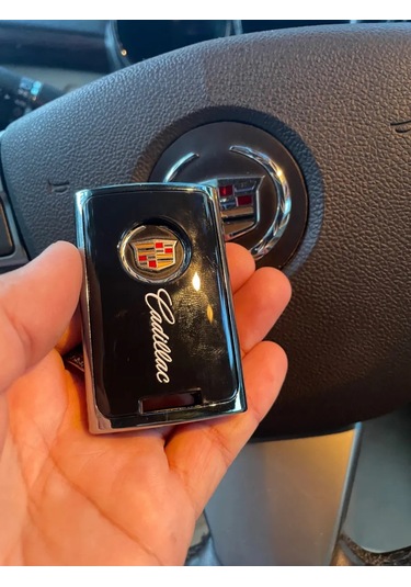 T-carbon Cadillac Anahtar Kılıfı Anahtarlık İçinde / Cadillac Anahtar Kılıfı 197551036