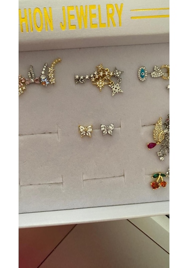 Taşlı Minimal Kelebek Tragus Helix Kıkırdak Küpe Pearsing Altın
