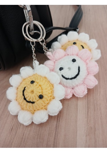 Örgü Amigurumi Papatya Anahtarlık