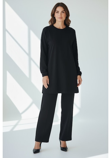 Kadın Tunik Önü Dikişli Altı Bantlı Pantolonun Beli Lastikli Önü Dikişli İkili Takım Siyah
