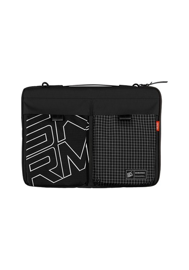 Skinarma Jager Naylon Scout 14 İnç Laptop Çantası Siyah