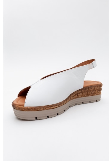 Blom Beyaz Hakiki Deri Kadın Dolgu Topuk Sandalet Beyaz