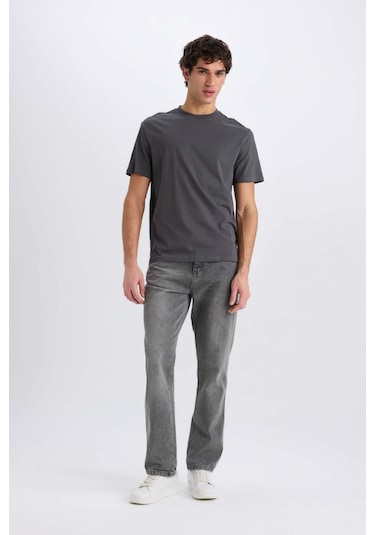 DeFacto %100 Pamuk New Regular Fit Bisiklet Yaka Basic Düz Kısa Kollu Tişört V7699AZ25SPAR9