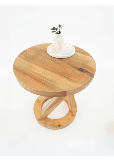 Vienna Model Yan Sehpa