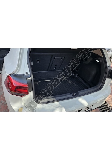 Vw Golf 8 2020- Sonrası Alt Kademe Bagaj Havuzu