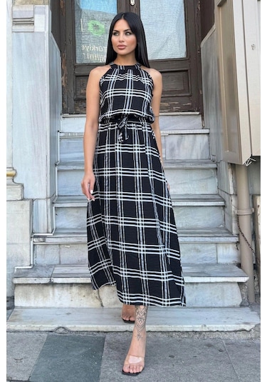 Kadın Siyah Ekose Desenli, Halter Yaka, Kendinden Kemerli Uzun Salaş Elbise Siyah