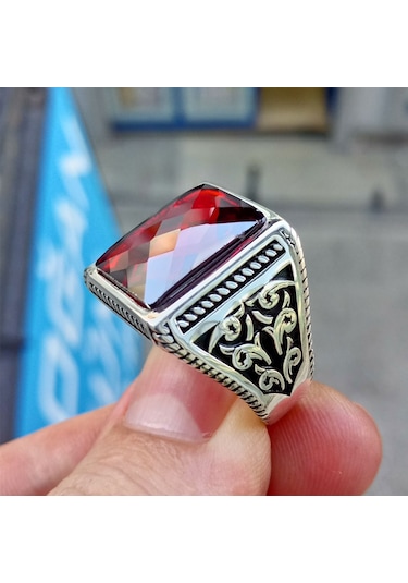 Fkgümüş Burgu İşlemeli Faset Kesim Kırmızı Taşlı Erkek Yüzük
