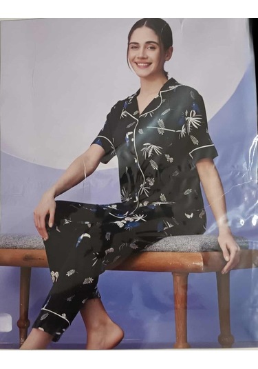 Miss Klein Kadın Büyük Beden Gömlek Yaka Pamuklu Likralı Kısa Kol Pijama Takımı 1138 - 1 Adet Siyah Miss Klein Kadın Büyük Beden Gömlek Yaka Pamuklu Likralı Kısa Kol Pijama Takımı 1138 - 1 Adet Siyah