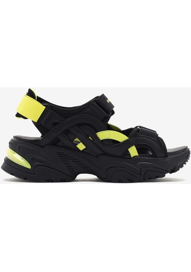 Skechers Stamina V2 - Waved Out Kadın Siyah Sandalet 119862 Bklm Siyah Skechers Stamina V2 - Waved Out Kadın Siyah Sandalet 119862 Bklm Siyah