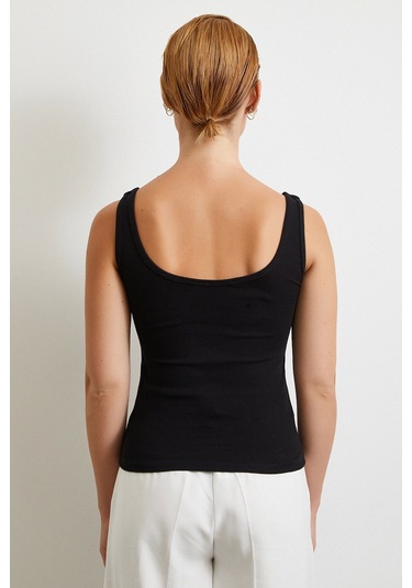 V Demirli Top Siyah Siyah