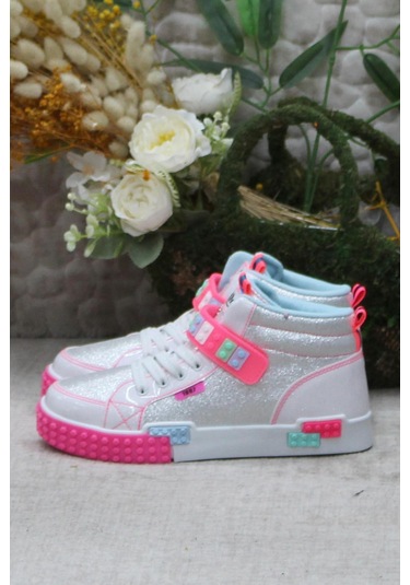 M.p 242 3308 Beyaz Rahat Kısa Boğazlı Kız Çocuk Ayakkabı 001