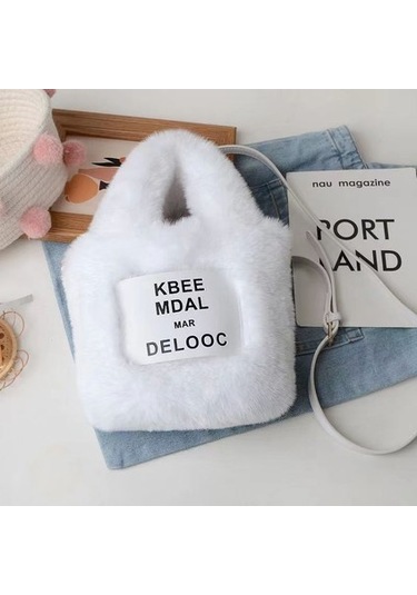 Fly Word Sevimli Makyaj Peluş Çanta Beyaz 49 - 12 - 35 Cm 096814 Haki