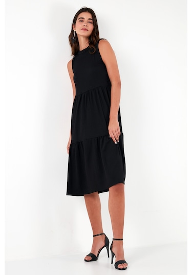 Lela Regular Fit Kolsuz Midi Bayan Elbise 5869008 Siyah