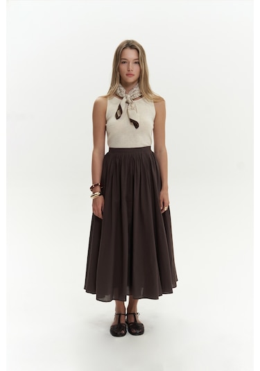 Amaya Bilek Hizasında Pileli Kahve Etek Kahve