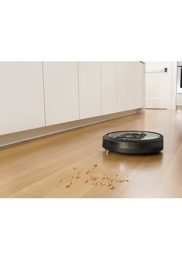iRobot Roomba i7 Wi-Fi Robot Süpürge (Teşhir)