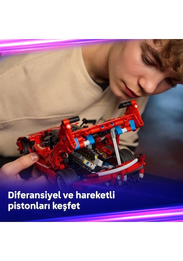 LEGO® Technic Ferrari FXX K 42212 - 10 Yaş ve Üzeri Çocuklar için STEM Oyuncak Yapım Seti (897 Parça)