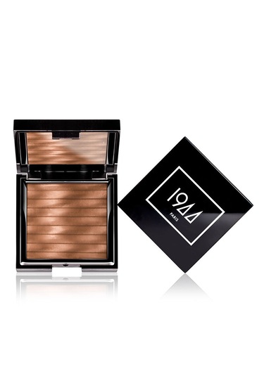 1944 Paris Sun Kissed Bronzer BR02 Medium To Dark 9 G