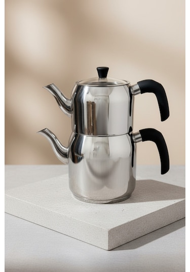 Yunusoğlu Home Hanzade Aile Boy Paslanmaz Çelik Çaydanlık Parlak Gümüş, Ergonomik Saplı, Yüksek Isı Dayanımlı Gri
