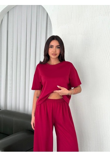 Osy Modal Yumuşak Dokulu Kumaş Bisiklet Yaka T-shirt Bol Paça Pantalon Ikili Takım -bordo Bordo Osy Modal Yumuşak Dokulu Kumaş Bisiklet Yaka T-shirt Bol Paça Pantalon Ikili Takım -bordo Bordo