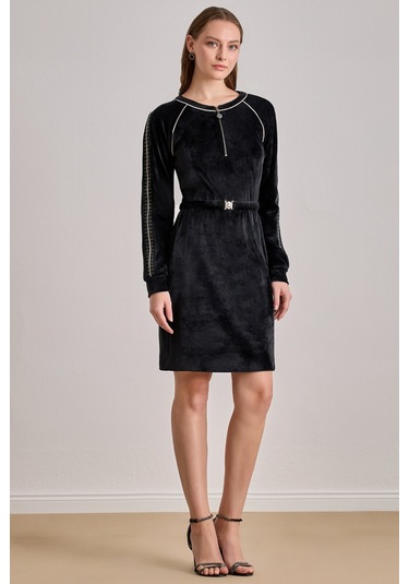 Diz Üstü Siyah Kadife Elbise Siyah