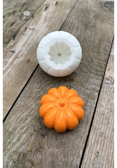 Munchkin Küçük Boy Mum Kalıbı (Silikon)