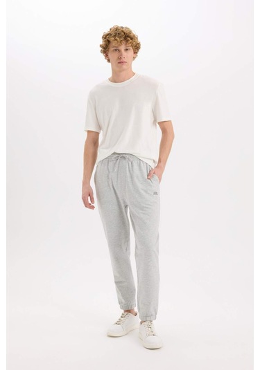 DeFacto Regular Fit Eşofman Altı Cepli Basic Düz Beli Bağcıklı Lastikli Paça D4416AX25SPGR362