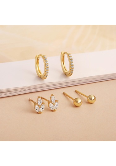 Kangvka Kadınlar İçin 14k Altın Kaplama Zirkon Taşlı Çok Stilde Küpe Ve Tırnak Küpe Seti - 3 Çift Paket Gold