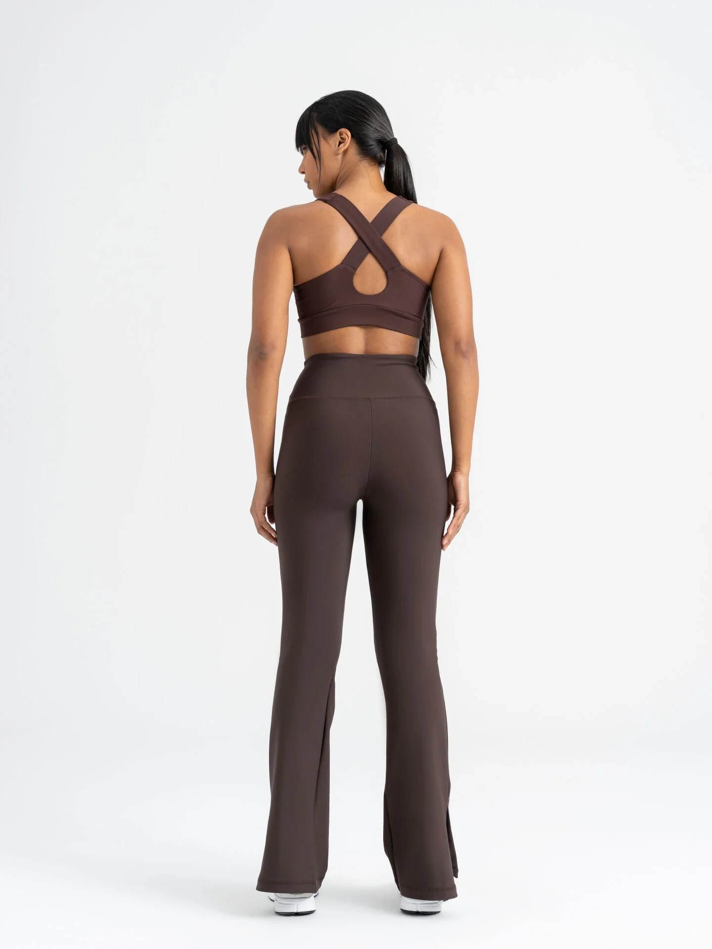 Kahverengi Yırtmaçlı İspanyol Paça Spor Tayt Kahverengi