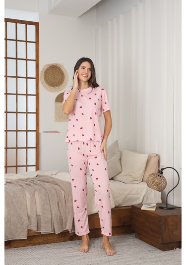 Kadın Yazlık Kısa Kol Penye Süprem Kumaş Pijama Takımı Pembe Çilekli