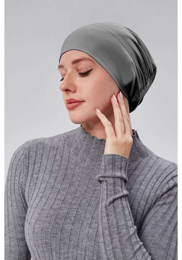 Kadın Tesettür Hazır Pratik Geçmeli Bone Lastikli Kaymaz Füme Füme