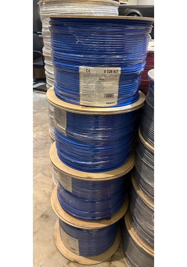 Legrand Cat-6 U/utp Lszh H.f. 23 Awg 500 M. Mavi