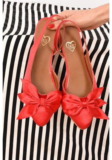 Fox Shoes Kırmızı Saten Kumaş Kadın Babet H726809004 Kırmızı