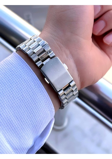 Coliseum Çelik Kordon Takvimli Kadran Kutulu Seri Erkek Kol Saati Ft.aas.ı011