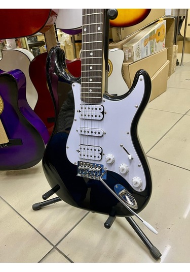 2 Humbucker 1 Sıngle Siyah Elektro Gitar Kılıf Pena Dahil Kod 8023