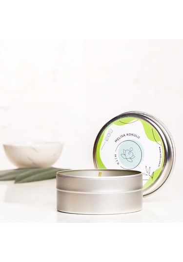 Mitr Melisa Aromalı Metal Mum: Çok Renkli